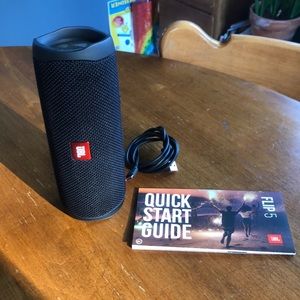 jbl flip 5 speaker
